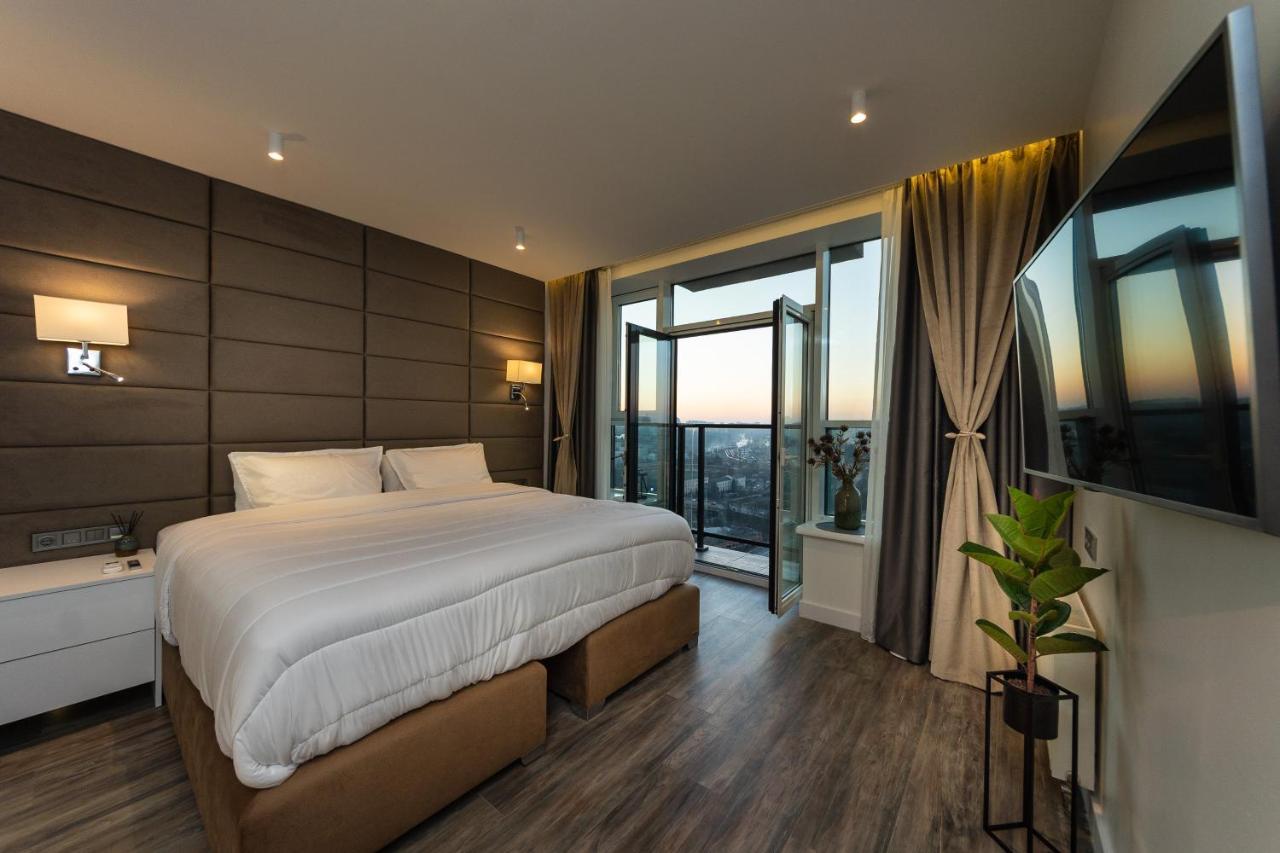 Victory-29 Luxury Apartment Center Kyiv Exterior photo