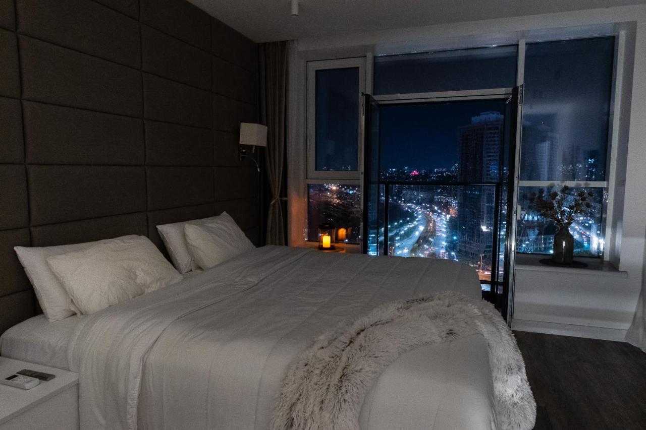 Victory-29 Luxury Apartment Center Kyiv Exterior photo